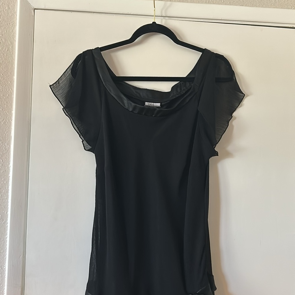 Perfect little black dress - Picture 3 of 3